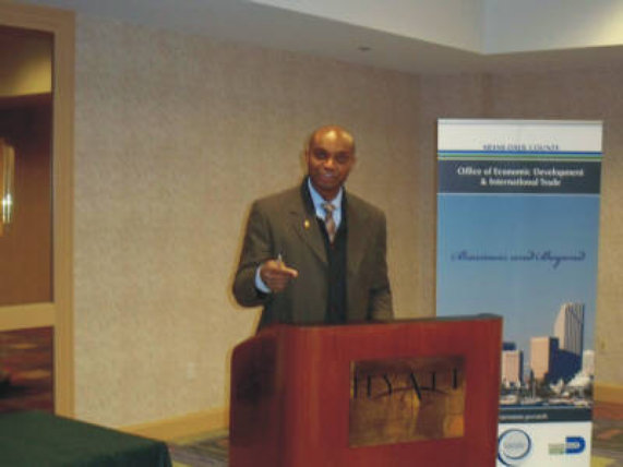 chamber_web_18015014.jpg
