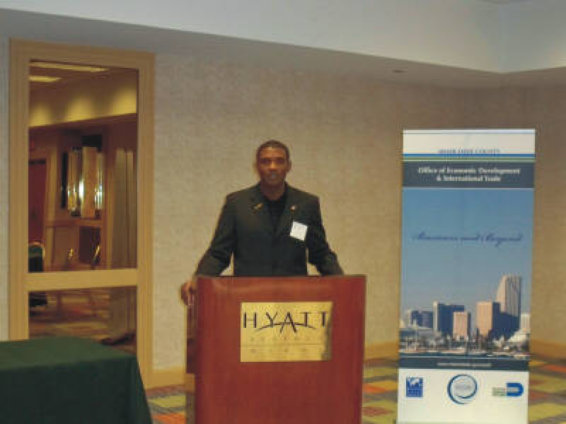 chamber_web_18015015.jpg